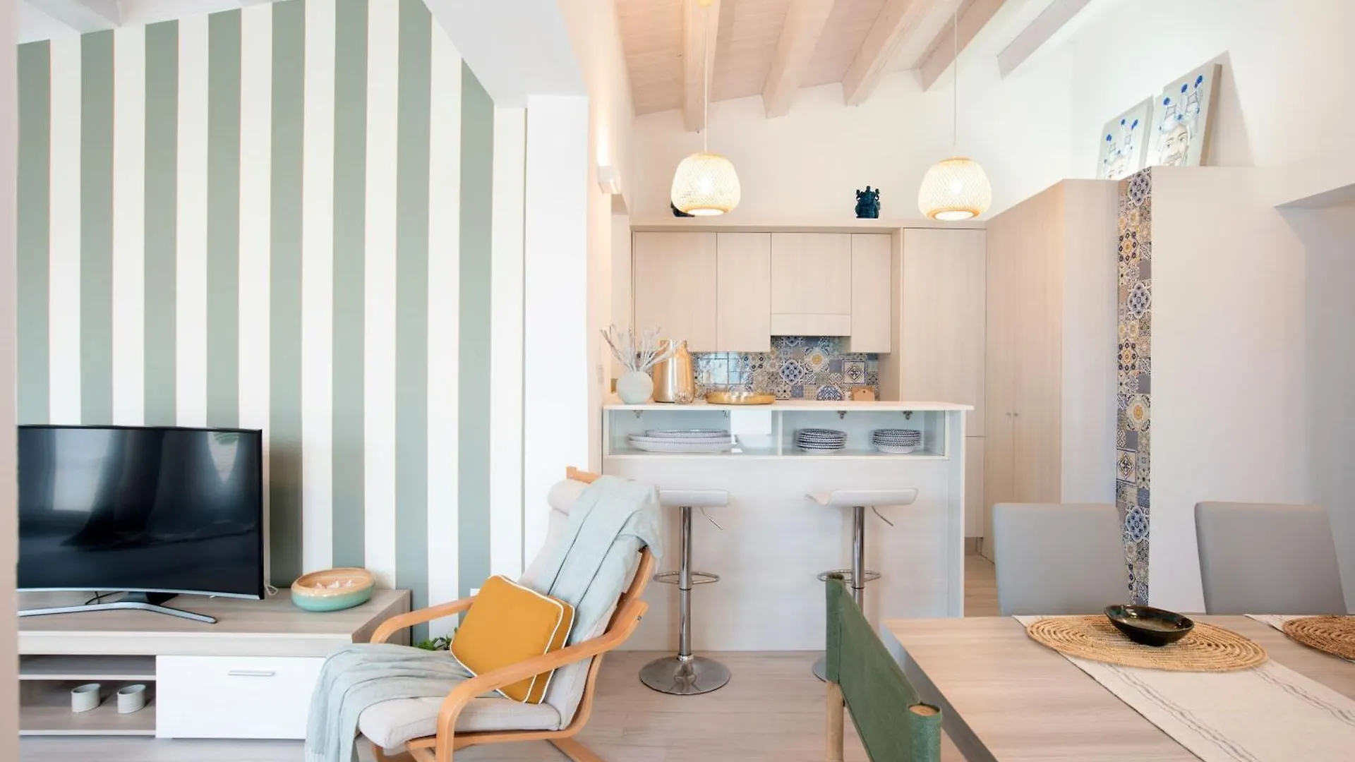 Villa Elysian Con Piscina Privata 马尔扎梅米
